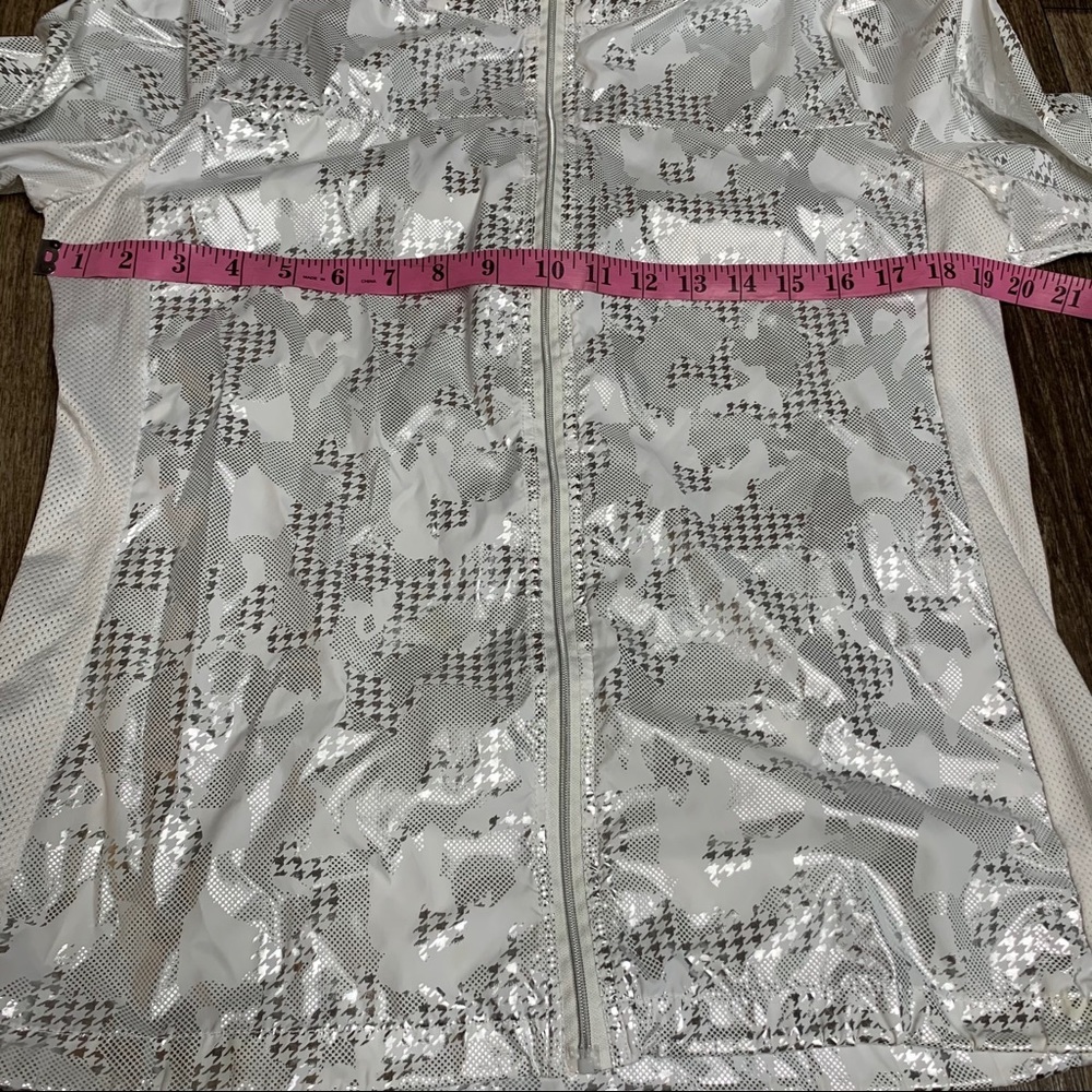 Athletic Collection by 26 International Hoodie - Picture 4 of 13
